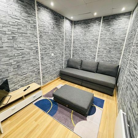 Studio Confortable- Disneyland Paris - Val D Europe - Plein Centre Ville Meaux - 2 Pers Kültér fotó